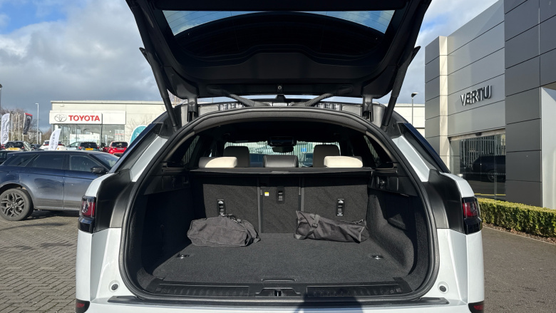 Land Rover Range Rover Velar 2.0 P400e R-Dynamic HSE 5dr Auto Estate